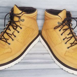 UGG Australia Highland Hiker Boots Winter Men's Sizes NWOB